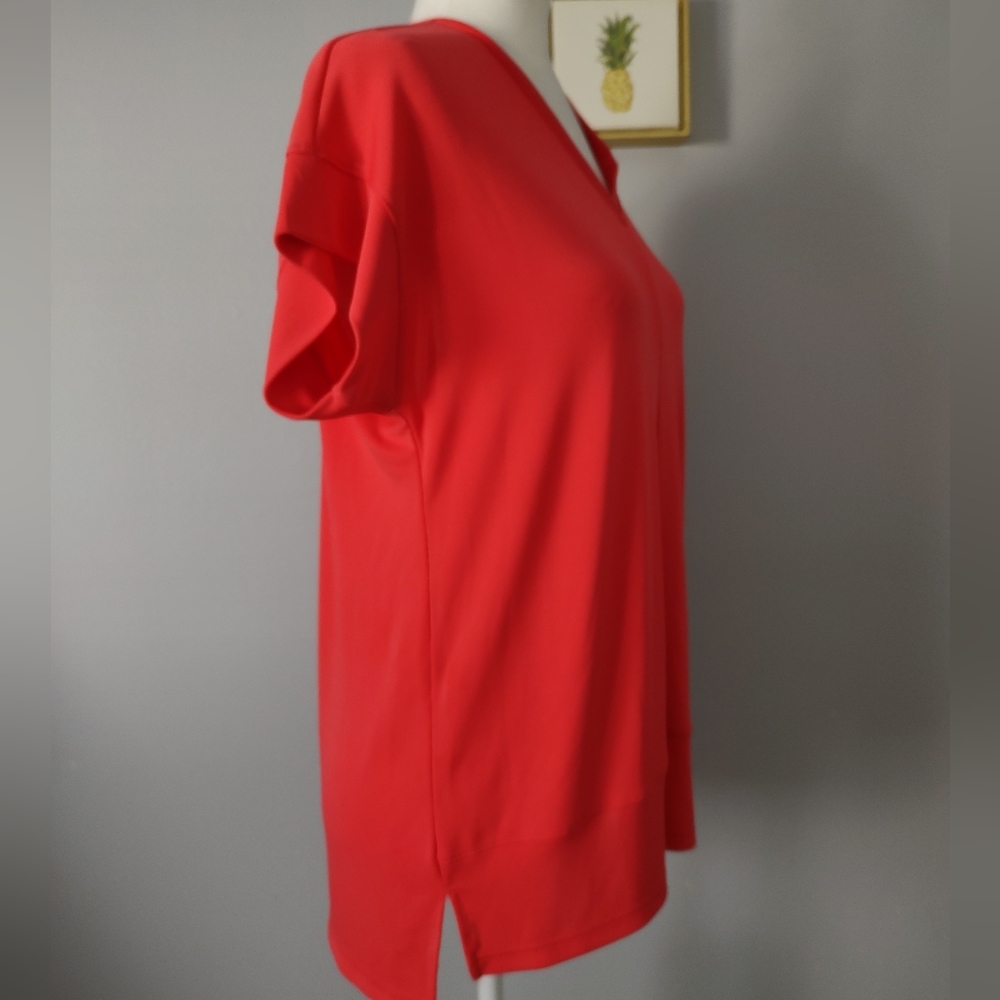 Top Blouse Simply styled Women Orange Fresh Size medium Brand New With Out Tags - Picture 3 of 7